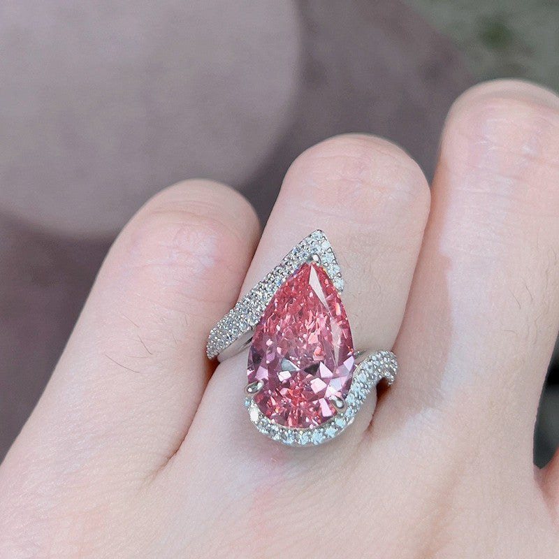 Rosa Lacrima Ring