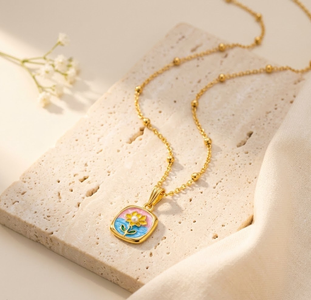 Alba Pendant