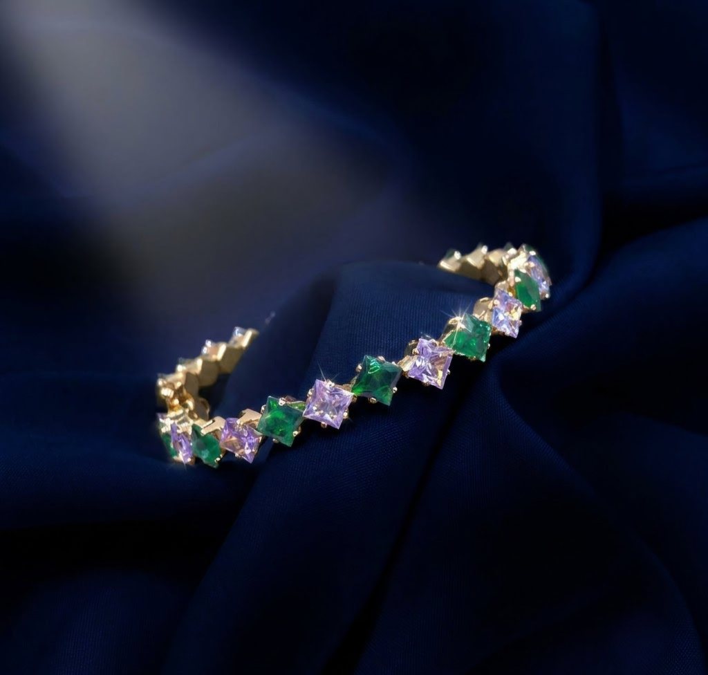 Gemma Cuff: Emerald